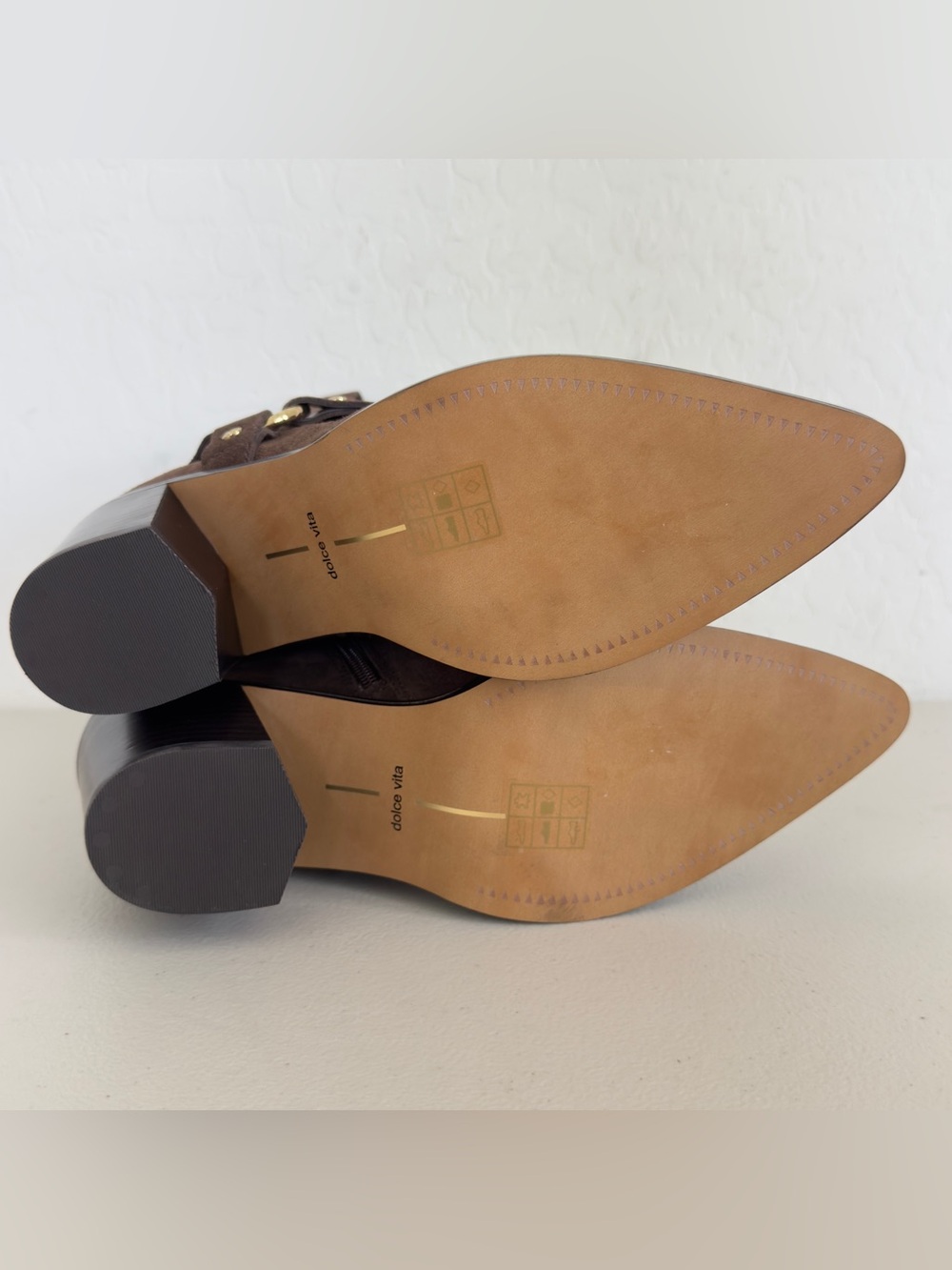 NEW Dolce Vita Kenzen Chocolate Brown Suede Harness Booties Size 8 - Picture 7 of 10